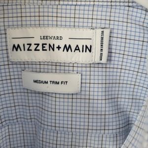 Mizzen Main Medium Trim Leeward. Light Blue and Navy Plaid. Like new!